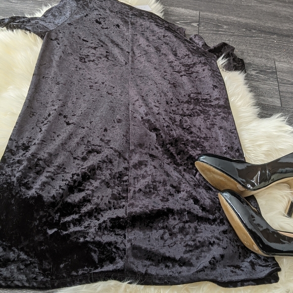 SANCTUARY - NWT Heartbreaker Velvet Dress - Picture 11 of 14